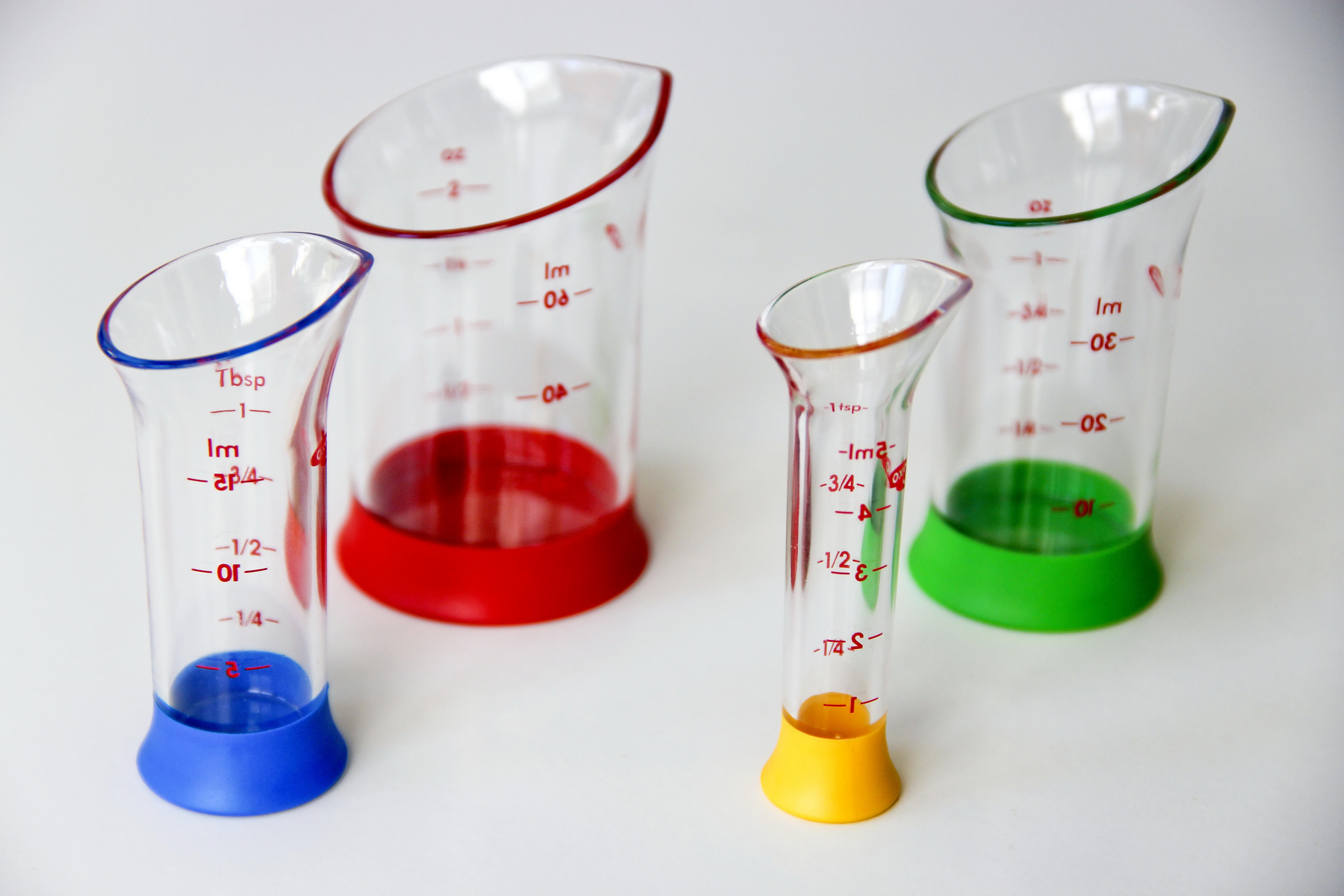 Laboratory measuring flasks that are used to provide units of li